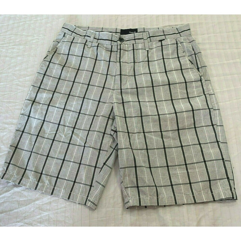 HURLEY MENS SHORTS SIZE 32